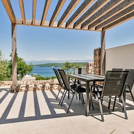 Apartment Flori With Sea View Malinska Zewnętrze zdjęcie