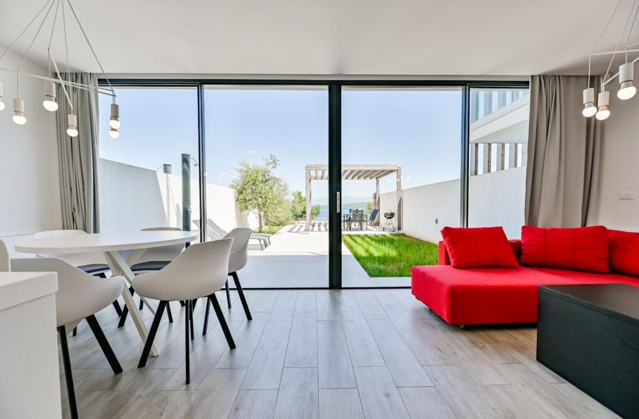 Apartment Flori With Sea View Malinska Zewnętrze zdjęcie